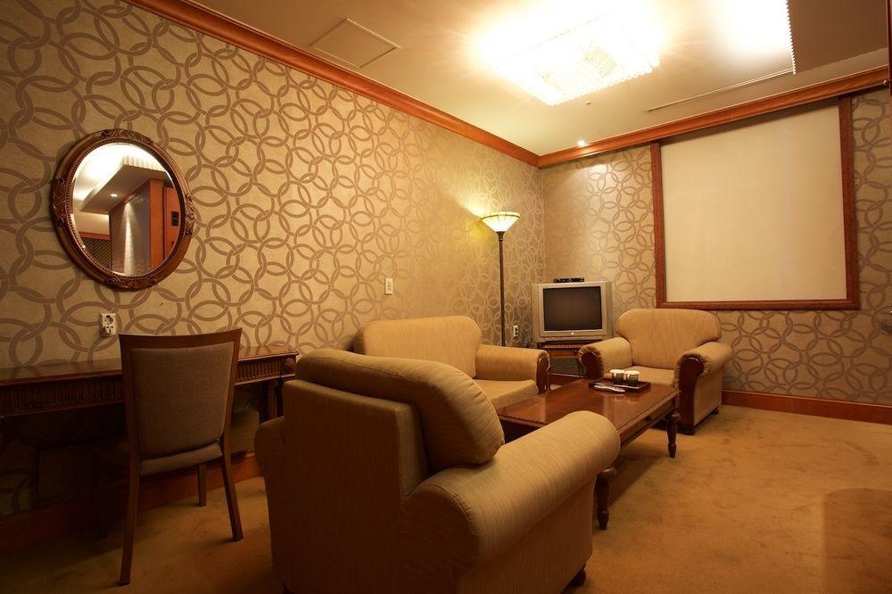 The Koryo Hotel Pučchon Exteriér fotografie